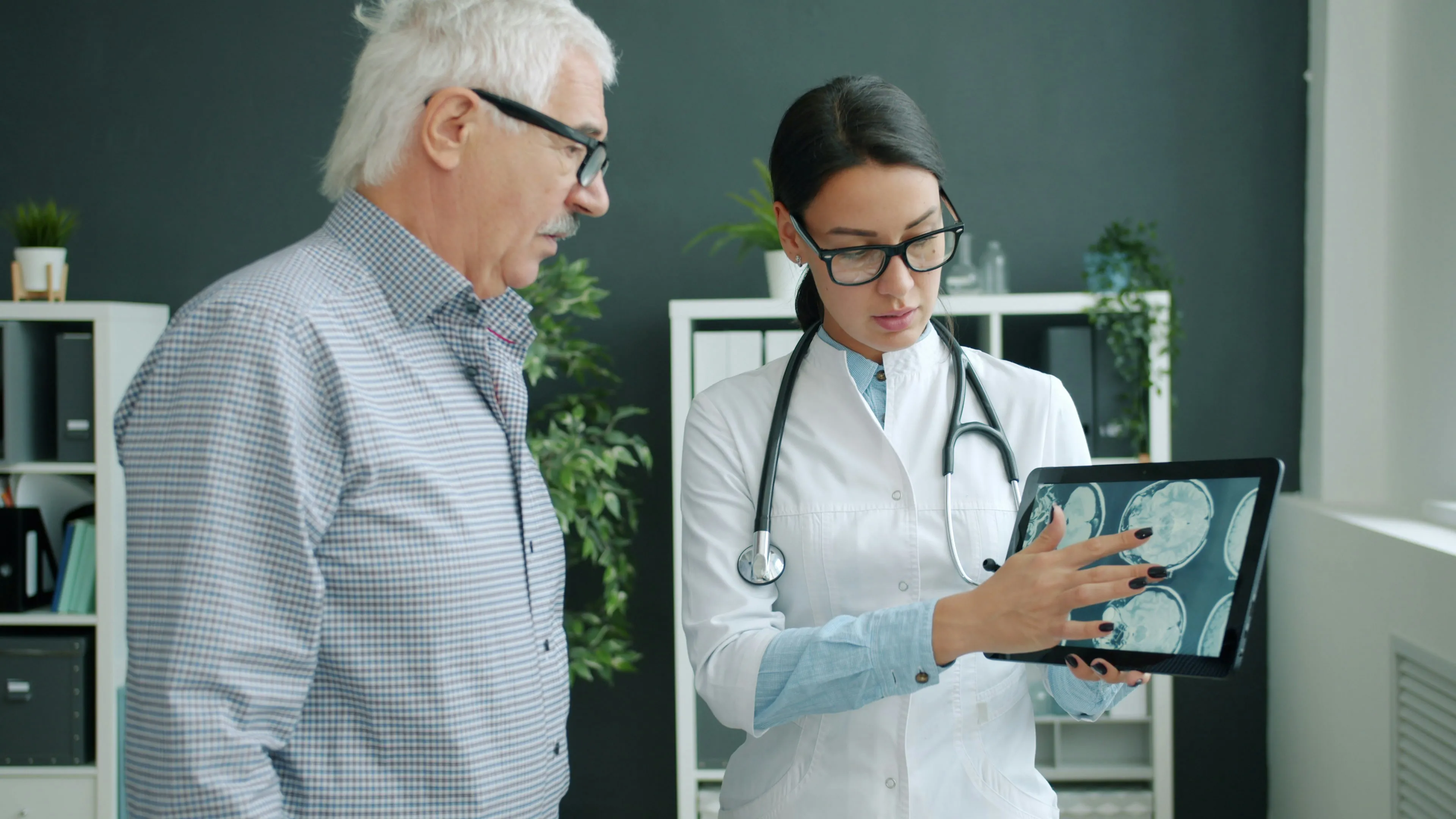 Alzheimer clinical trial screening