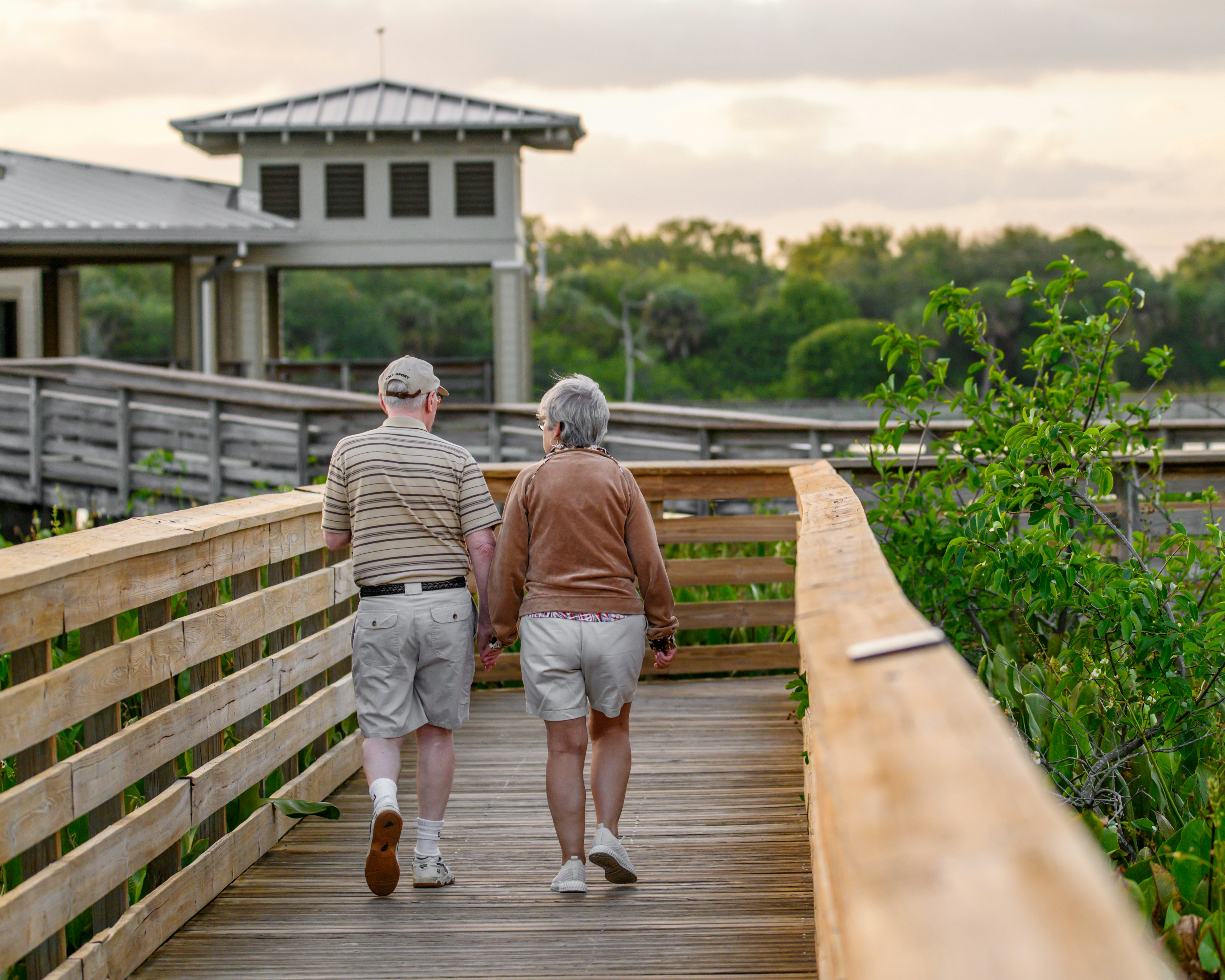 Senior couple in Central Florida participating in Alzheimer's clinical trial